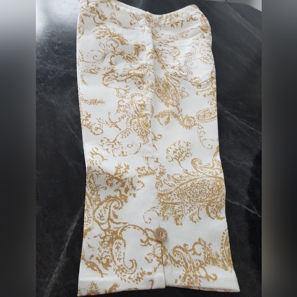 Capirs - Picture 6 of 8